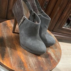 MK Booties Size 10