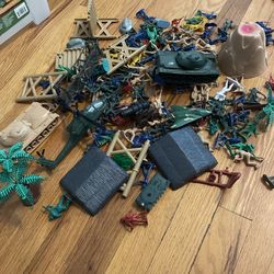 Soldiers Set