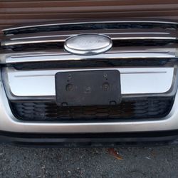 2011-2014 Ford Edge Front Bumper With All The Accessories Oem.