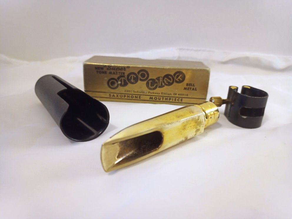 Otto Link Super Tone Master Tenor Saxophone Mouthpiece, 6* Gold Tone Bell Metal