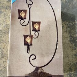 Brand New Beautiful Candle Holder @18” tall