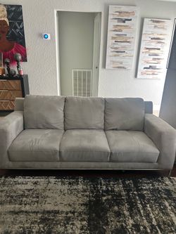 Couch for Sale Best Offer