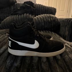 Nike Black White High Top Men's Athletic Basketball Sneakers Lace Up Rubber Sole