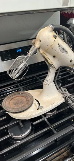 Antique Hamilton Beach Blender