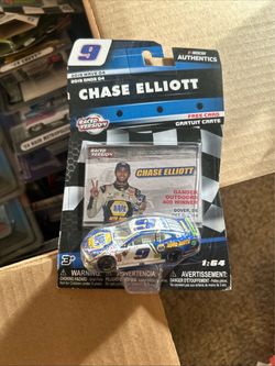 2018 Chase Elliott DOVER Race Win NAPA 1:64 scale car NASCAR Authentics