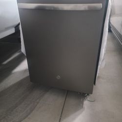 GE Profile Dishwasher 