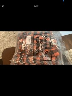 Halloween Tablecloth Rectangle With Napkins And Spider Napkin Holders. Brand New In Packaging 