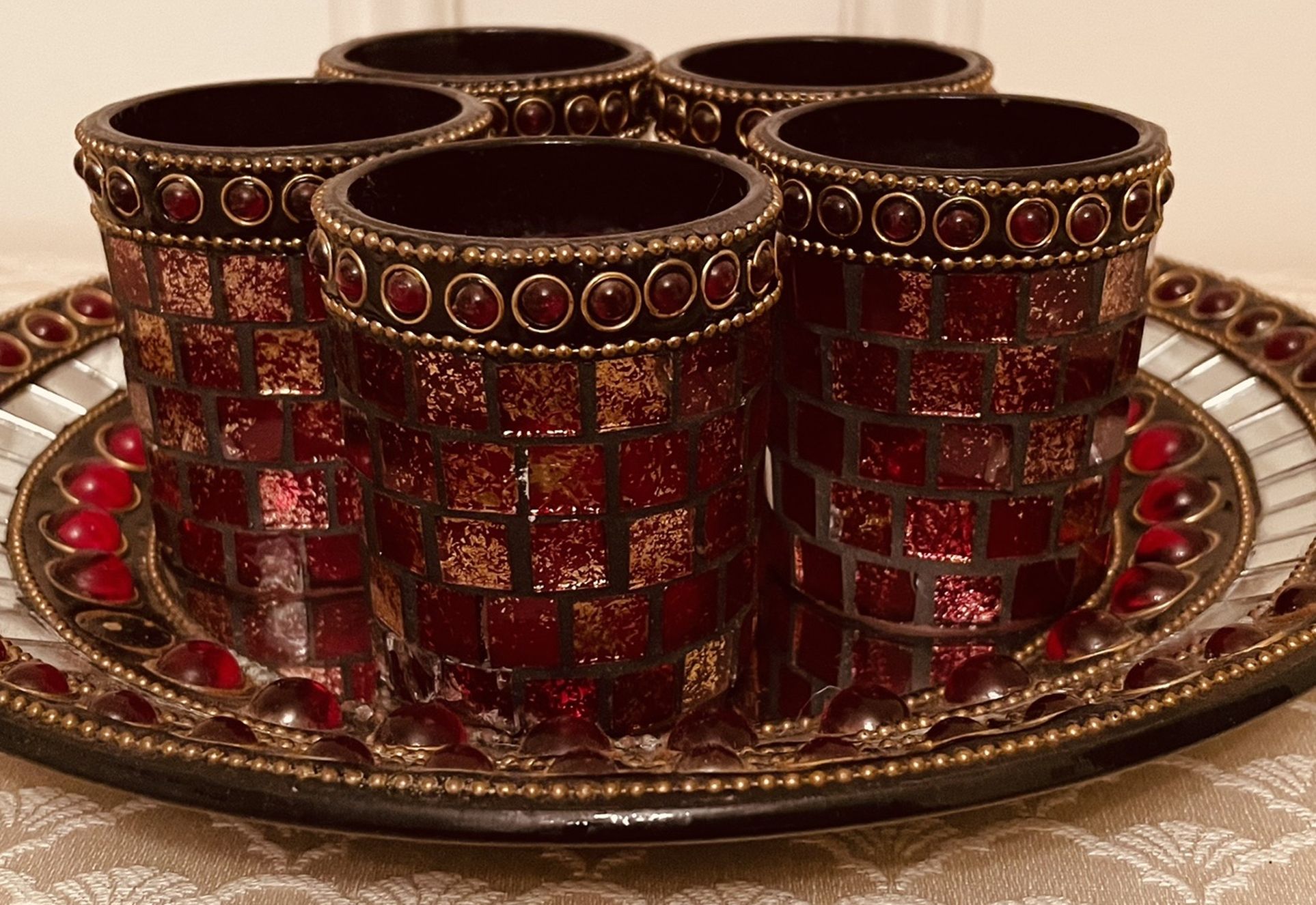 Very Beautiful Mirror Tray With 5 Candle Holder $15