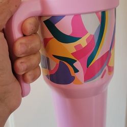 Brand new 40oz Cold 1 Vacuum Insulated Tumbler comes with Hello Kitty Straw Covers 