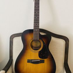 YAMAHA  Acoustic Guitar , Adult Size . Brand New With Tag / Box . 