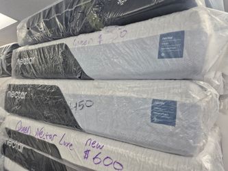 NEW NECTAR Queen cool gel memory foam mattress $400 FREE DELIVERY!!