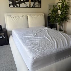 Like New - Queen Bed Frame + Headboard 