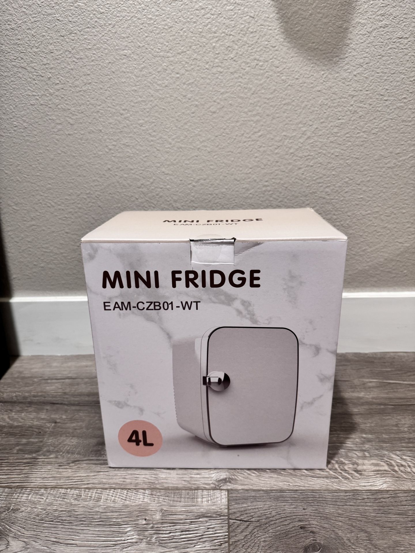 4L Mini Fridge