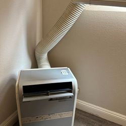 Portable AC unit