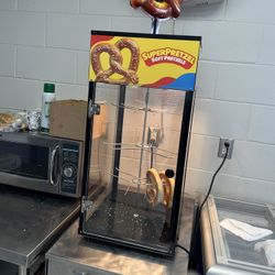 Pretzel Warmer