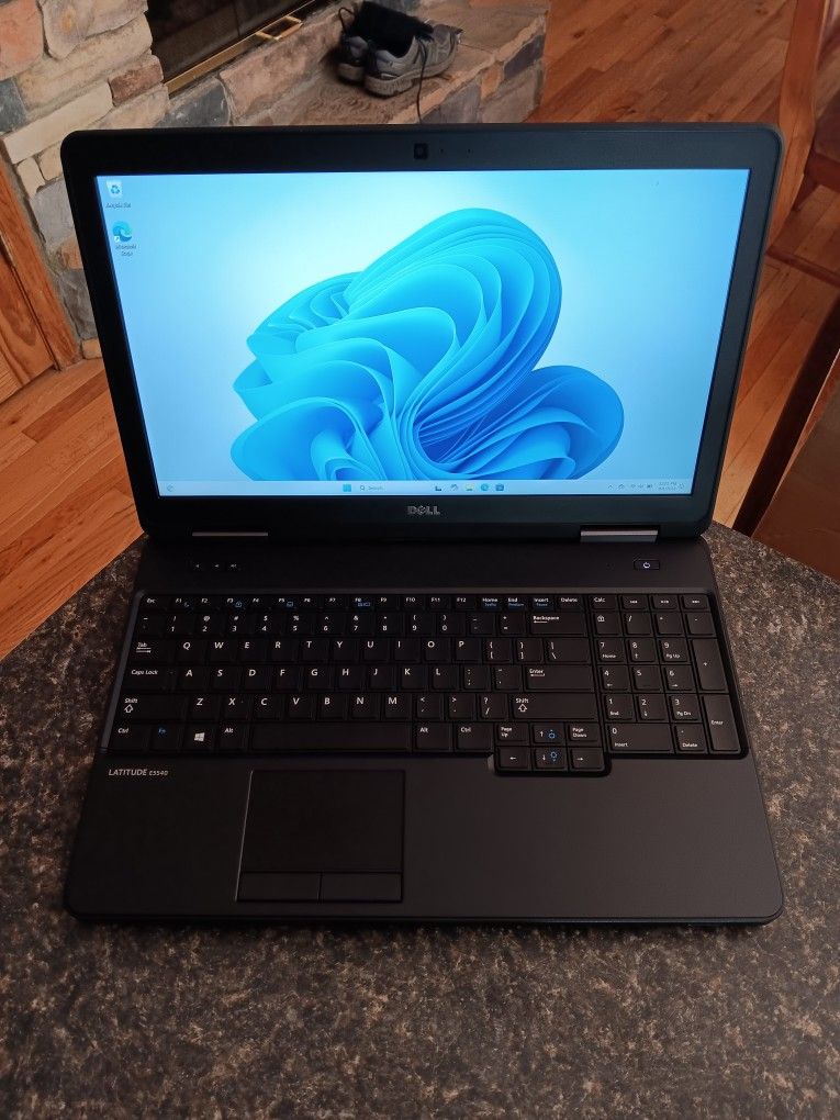 Dell Latitude E5540 Laptop