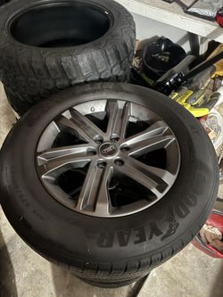 Ford Wheels And Tired Set