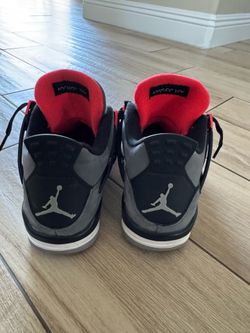 Air Jordan size 4Y