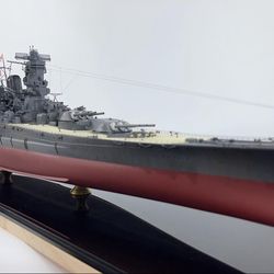 WWII IJN Yamato Battleship – 1:350 Museum-Grade Handmade Model (With Display Case)