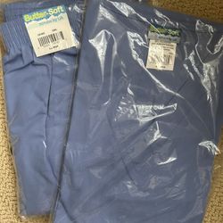 Women’s XL Light Blue “Butter-Soft” Scrubs by UA, NEW Unopened and in Original Packaging Sold In Top & Pant Set
