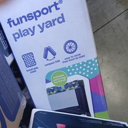 Safety 1st Play Yard