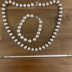 Tiffany Diver Pearl Necklace and Bracelet 