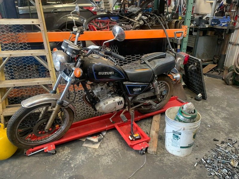 125 Suzuki Motorcycle
