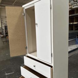 White Closet New $319