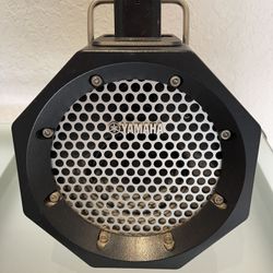 Yamaha IPhone Speaker With Bluetooth Adapter And Aux Input