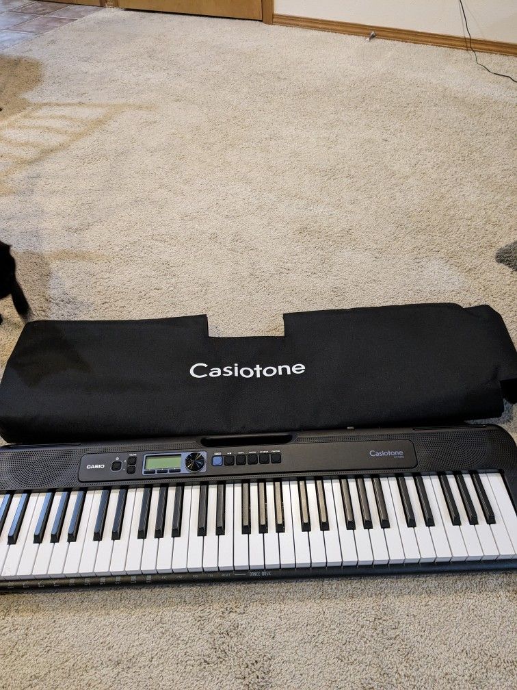 Casiotone CT-S190 Portable Keyboard 