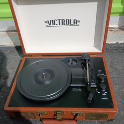 Bluetooth Record Player (Brand New)