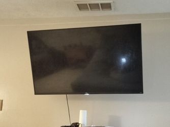 Roku 55 inch Tv