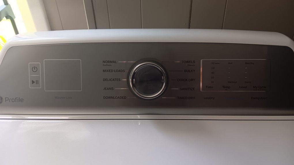 GE Washer And Dryer Set