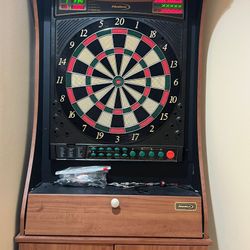 halex electronic dartboard with capnet Pick Up From Des Plaines