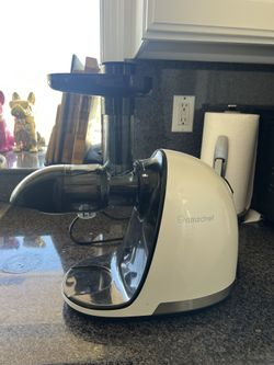 Cold PressJuicer,AMZCHEF Slow Masticating Juicer Machines with Reverse Function, High Juice Yield, Easy Clean with Brush,Recipes for High Nutrient Fru