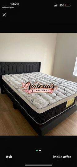 New queen bed with mattress
