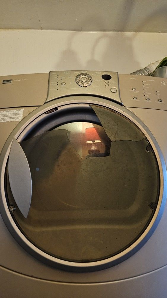 Kenmore Dryer.