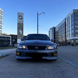 2001 Lexus IS 300