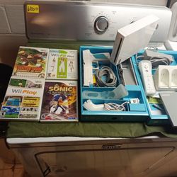 Wii Gaming Station Bundle