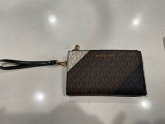 Michael Kors Smartphone Wallet