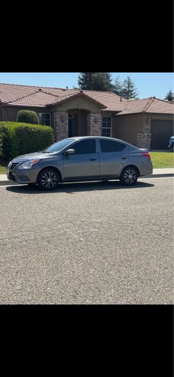 2019 Nissan Versa