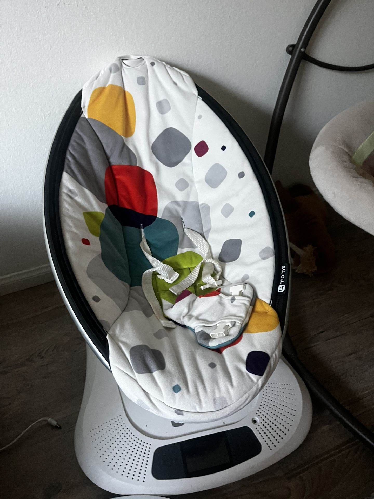 4Moms Mamaroo