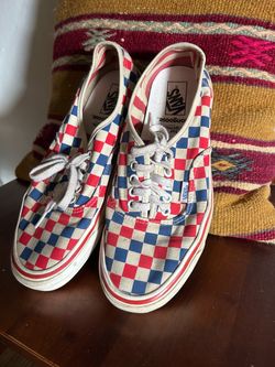 Vans checker Men’s 9.5