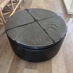 Free Ottoman 