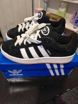 Adidas Campus Shoes size 6 1/2  Youth