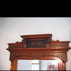 Early Century Bed/ Dresser Set. Full