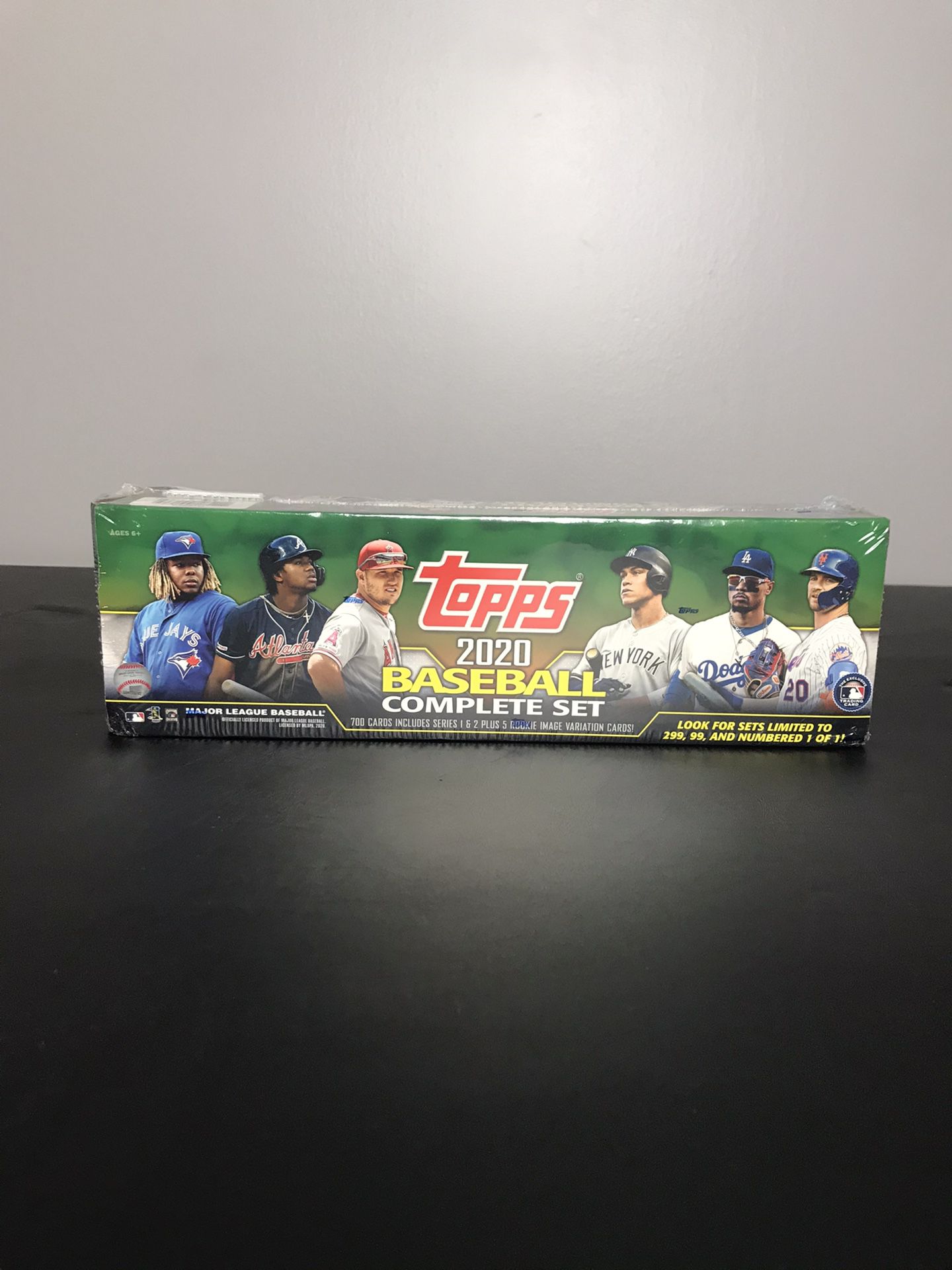⚾2020 TOPPS BASEBALL COMPLETE FACTORY SET- Series 1 and 2= 700 cards⚾