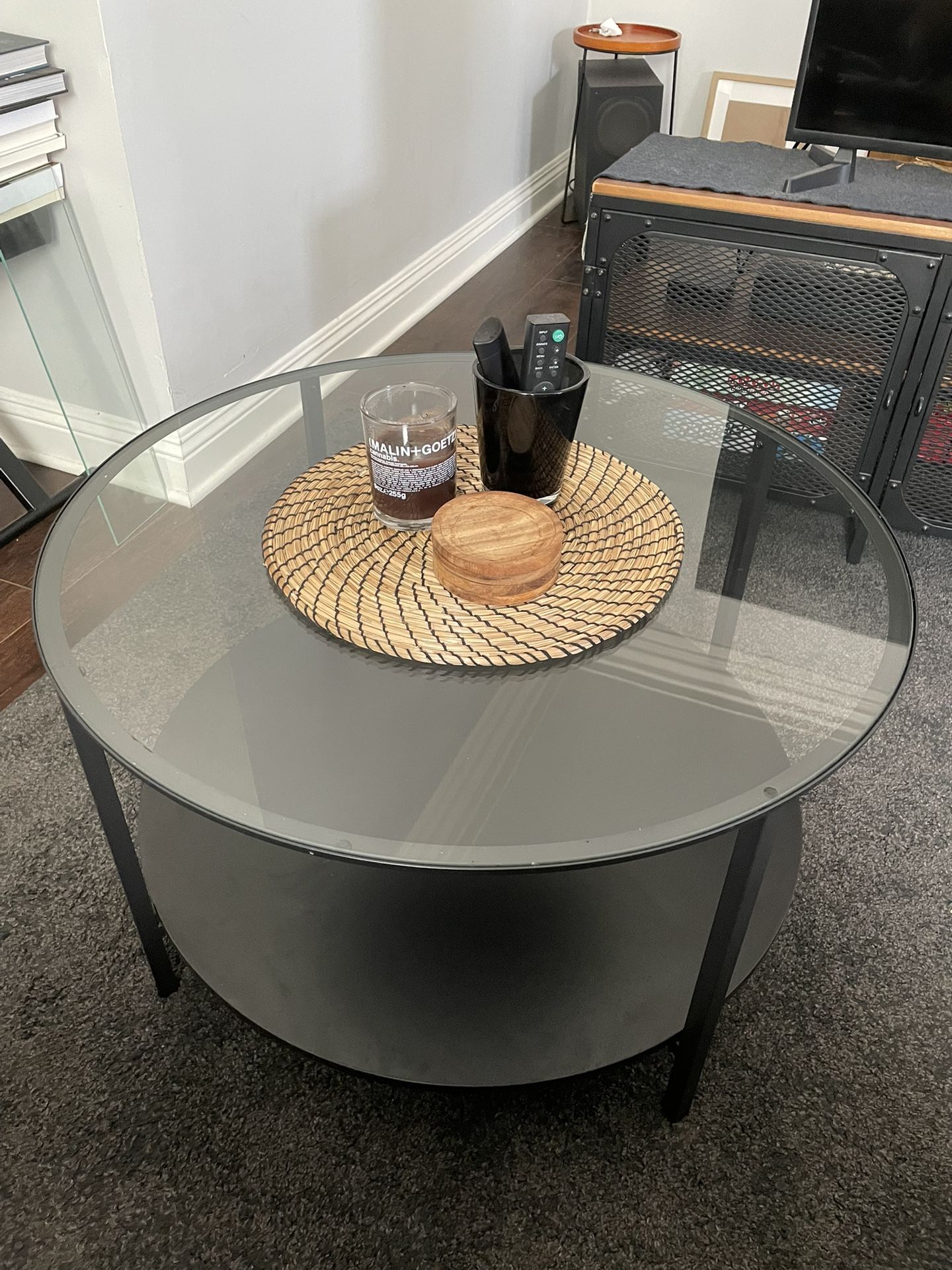 Glass Coffee Table (IKEA Vittsjö)