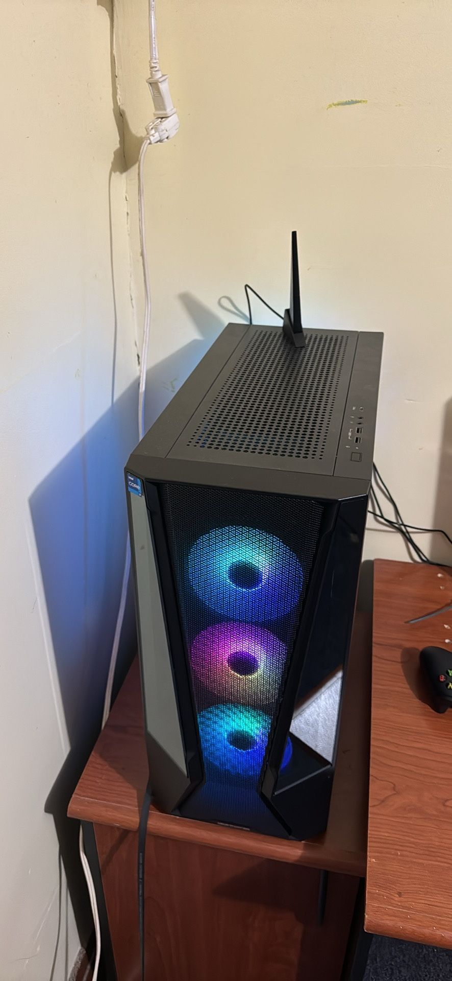 IBUYPOWER 13th gen I7