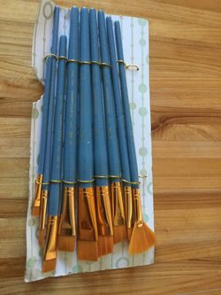 Paint brushes